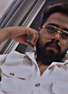Vishal - Acompañantes masculino in Mumbai Photo 2 of 4