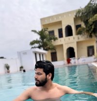 Vishal - Male escort in New Delhi