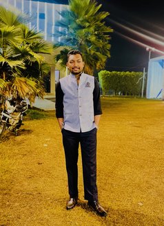 Vishal - Male escort in Noida Photo 1 of 1