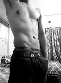 Vishal Male Companion - Male companion in Hyderabad Photo 3 of 4