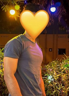 Vishal - Acompañante masculino in Kathmandu Photo 1 of 2