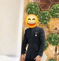 Vishal Singh - Male adult performer in Gurgaon