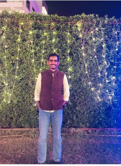 Vishal Sinha - Acompañantes masculino in Udaipur Photo 3 of 4