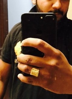 Vishal – Your Ultimate Companion - Acompañantes masculino in Gurgaon Photo 3 of 5