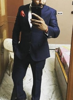 Vishal – Your Ultimate Companion - Male escort in New Delhi Photo 4 of 4