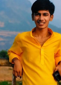 Vishkale - Male escort in Dubai Photo 1 of 3