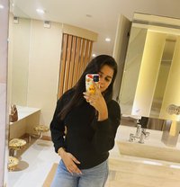 Vishmi Ayodra - escort in Dubai Photo 1 of 4