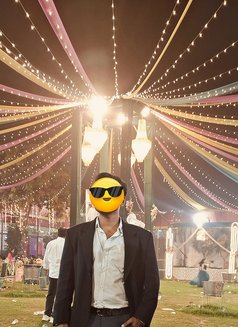 Vishnu - masseur in Noida Photo 1 of 1