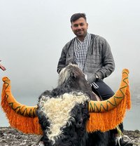 Vishnuu - Acompañantes masculino in Guwahati