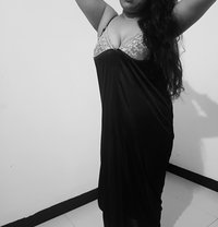 Vishu - escort in Indore
