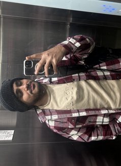 Vishu Kumar - Male escort in Bangalore Photo 8 of 10