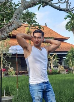 Visit Jkt Just Few Day - Male escort in Jakarta Photo 2 of 4