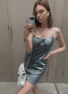 Visiting in Taipe - escort in Taipei Photo 1 of 5