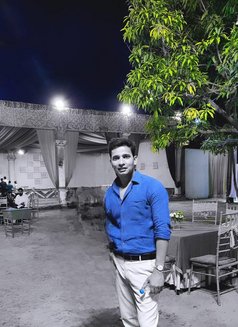 Visitor | Delhi - Male escort in New Delhi Photo 3 of 3