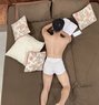 Visitor 🇵🇭 - Male escort in New Delhi Photo 2 of 13
