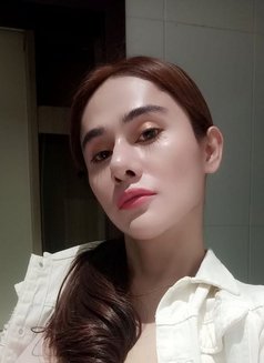 Vita - Acompañantes transexual in Jakarta Photo 8 of 13