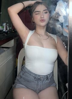 Vitaa - escort in Bali Photo 6 of 6