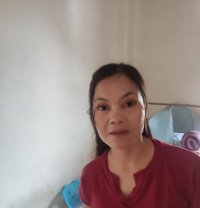 Vitaa - puta in Kuala Lumpur