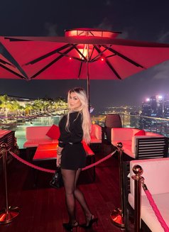 Vitoria - escort in Singapore Photo 8 of 10