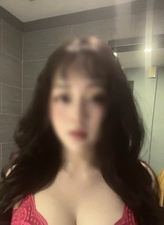 Vittoria - escort in Hanoi Photo 4 of 4