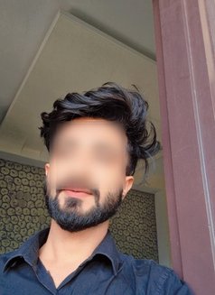 Viv - Male escort in Jaipur Photo 1 of 4