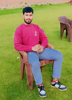 Vivaan Gupta - Male escort in New Delhi Photo 3 of 6