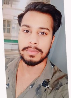 Vivaan Gupta - Male escort in New Delhi Photo 4 of 6