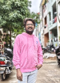 Vivaan - Male escort in Indore Photo 3 of 4