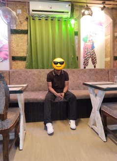 Vivaan - Male escort in Noida Photo 6 of 6
