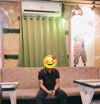 Vivaan - Male escort in Noida