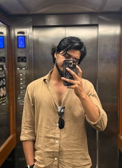 Ashesh Singh - Male escort in Kathmandu Photo 2 of 3