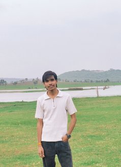 Vivek Ahirwar - Male escort in Bhopal Photo 3 of 4