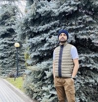 Vivek - Male escort in Dubai