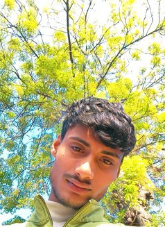 Vivek - Male escort in Ghaziabad Photo 2 of 4