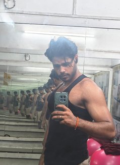 Vivek - Acompañantes masculino in Mumbai Photo 4 of 8