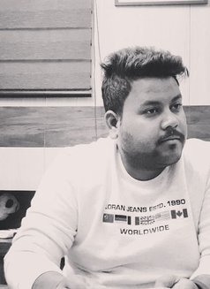 Vivek - Male escort in New Delhi Photo 4 of 4