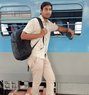 Vivek Massager - Acompañantes masculino in New Delhi Photo 1 of 2