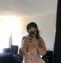 Vivi - escort in Okinawa Island