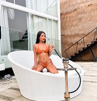 Vivi just arrived in Singapore - escort in Singapore Photo 3 of 7