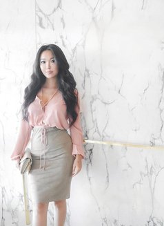 Vivi High Class Well Educated Girl - escort in Shanghai Photo 12 of 12