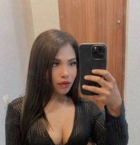Vivi - escort in Hong Kong