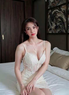 ViVi on 24/24h - puta in Bangkok Photo 8 of 12