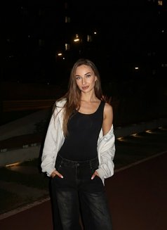 Virginia Cum Guzzler - escort in Hong Kong Photo 1 of 6