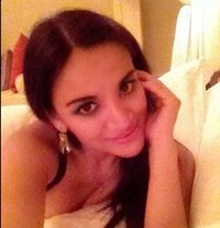 Vivian - escort in Bali