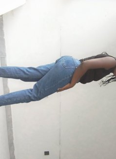 Vivian - escort in Nairobi Photo 2 of 2