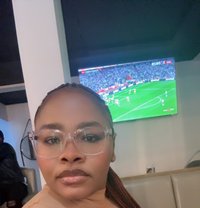 Vivian - escort in Nairobi