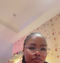 Vivian - escort in Nairobi
