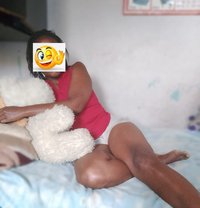 Vivian - escort in Nakuru