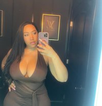 Vivian - escort in Khobar