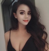 vivian - escort in Al Manama